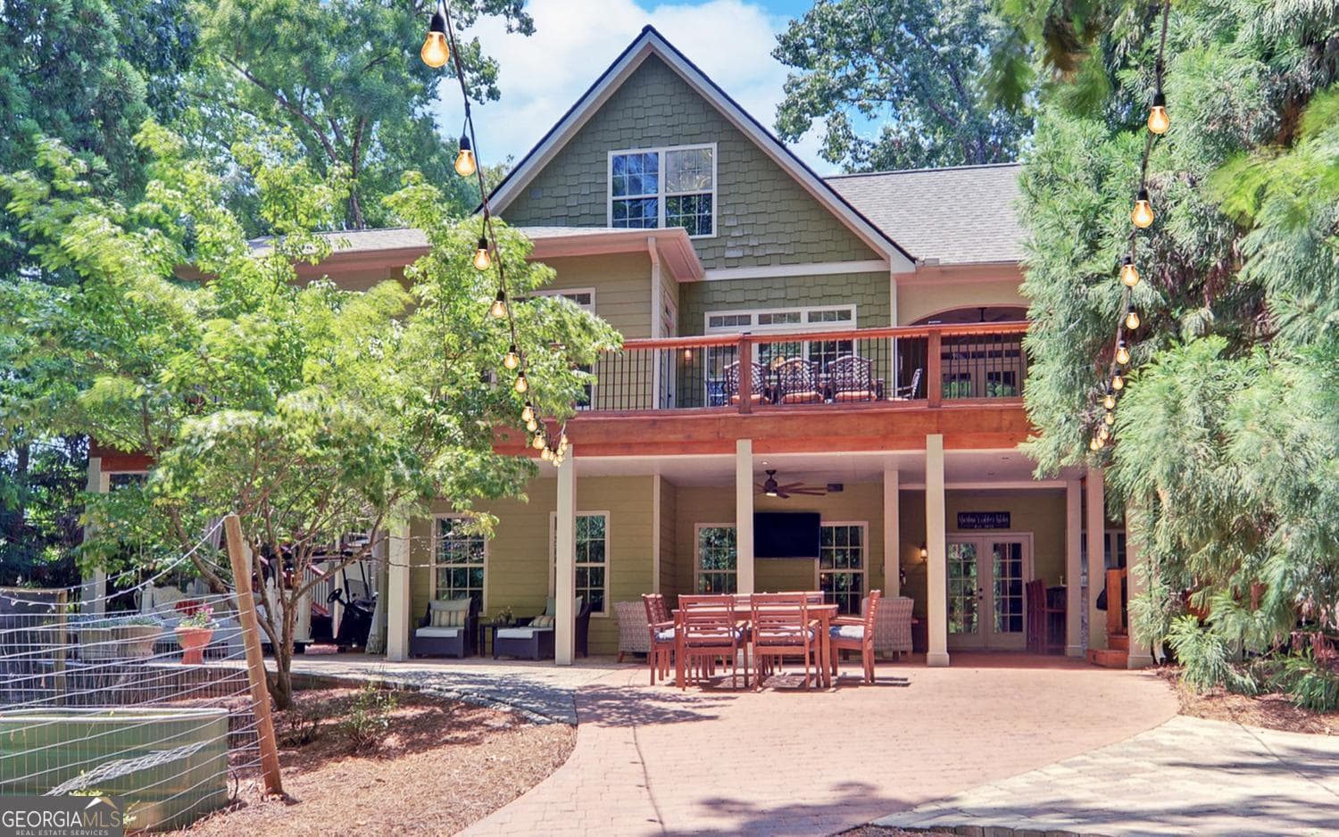 5 bedroom, 3.5 bathroom, 4,033 sq ft single family residence for sale at 819 Tranquility Lane, Hartwell, GA 30643 — photo 2