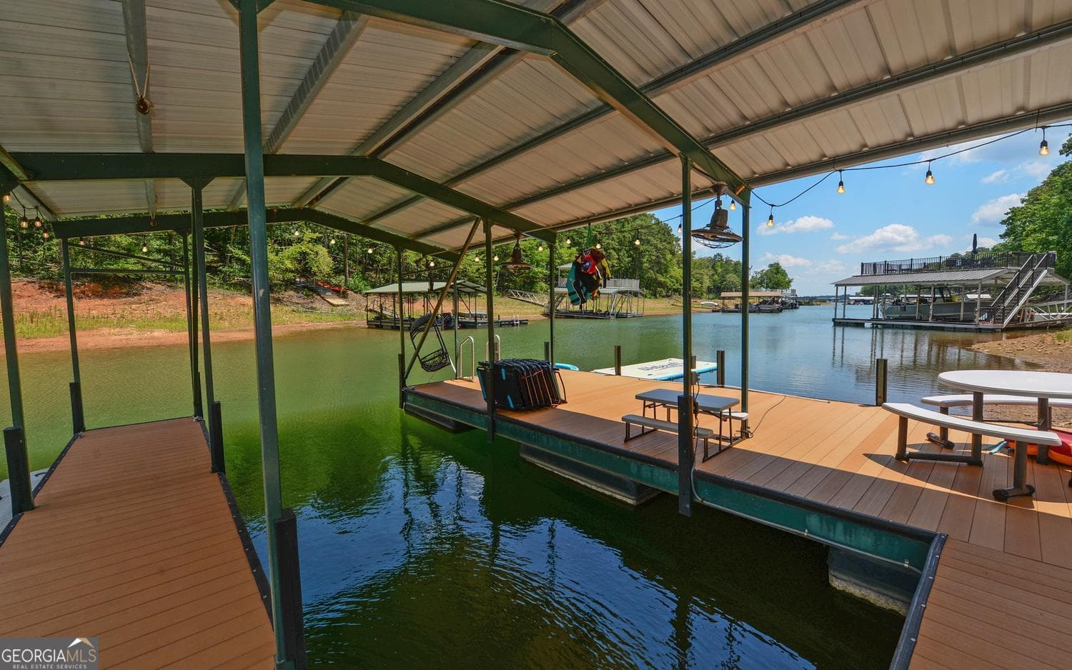 5 bedroom, 3.5 bathroom, 4,033 sq ft single family residence for sale at 819 Tranquility Lane, Hartwell, GA 30643 — photo 5