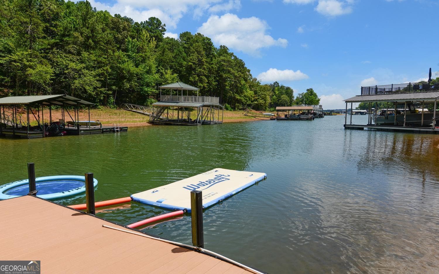 5 bedroom, 3.5 bathroom, 4,033 sq ft single family residence for sale at 819 Tranquility Lane, Hartwell, GA 30643 — photo 9