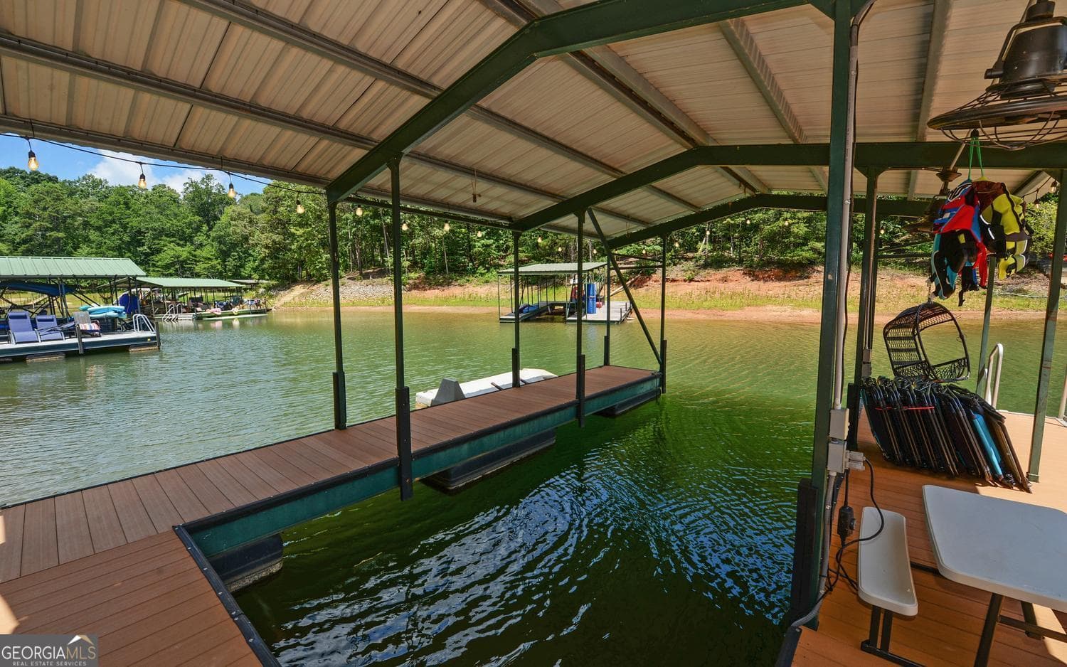 5 bedroom, 3.5 bathroom, 4,033 sq ft single family residence for sale at 819 Tranquility Lane, Hartwell, GA 30643 — photo 8