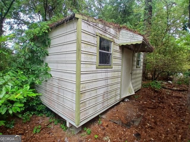 4 bedroom, 2.5 bathroom, 2,707 sq ft single family residence for sale at 2107 Burnside Drive, Columbus, GA 31907 — photo 5