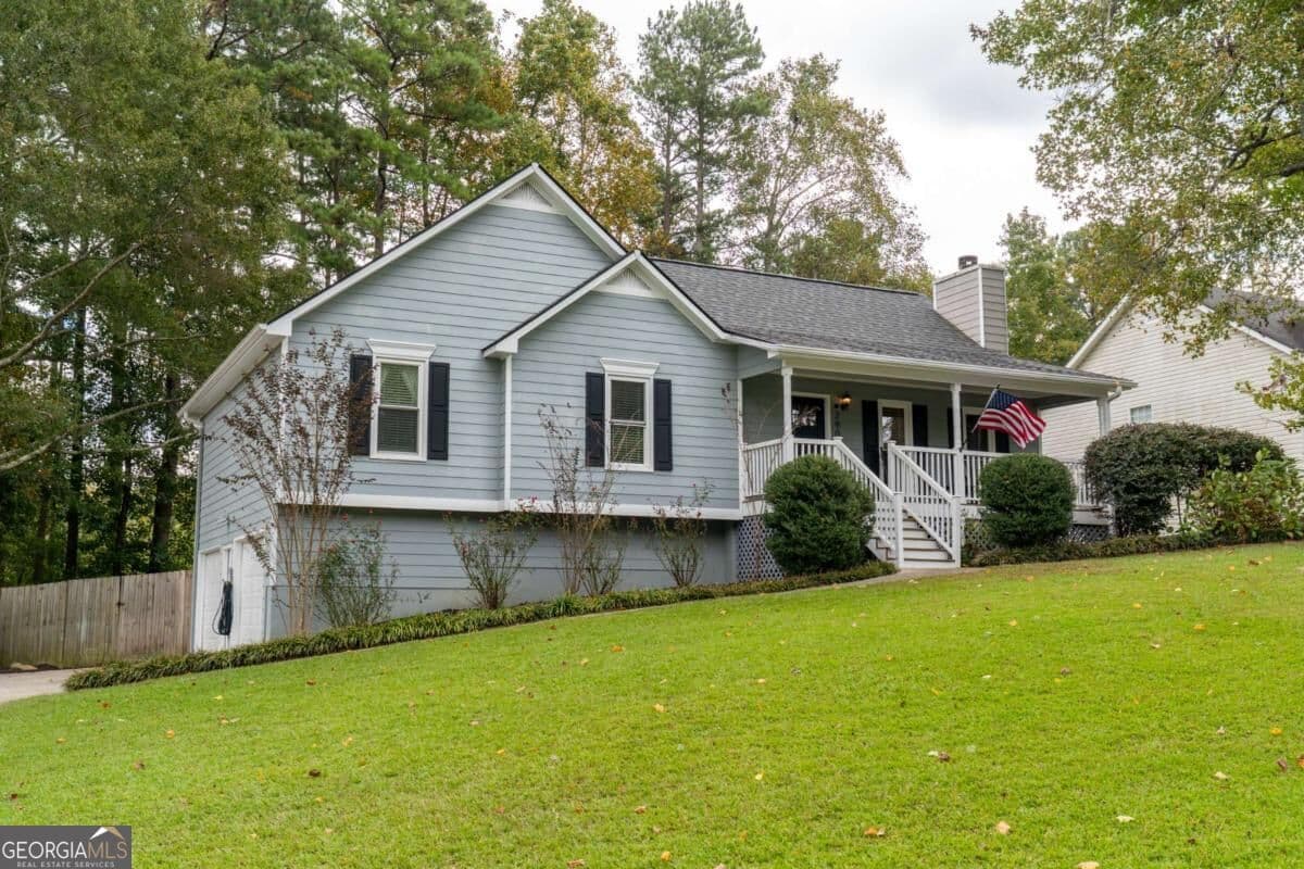 3 bedroom, 2 bathroom, 1,347 sq ft single family residence for sale at 290 Sadler Drive, Douglasville, GA 30134 — photo 1 of 43