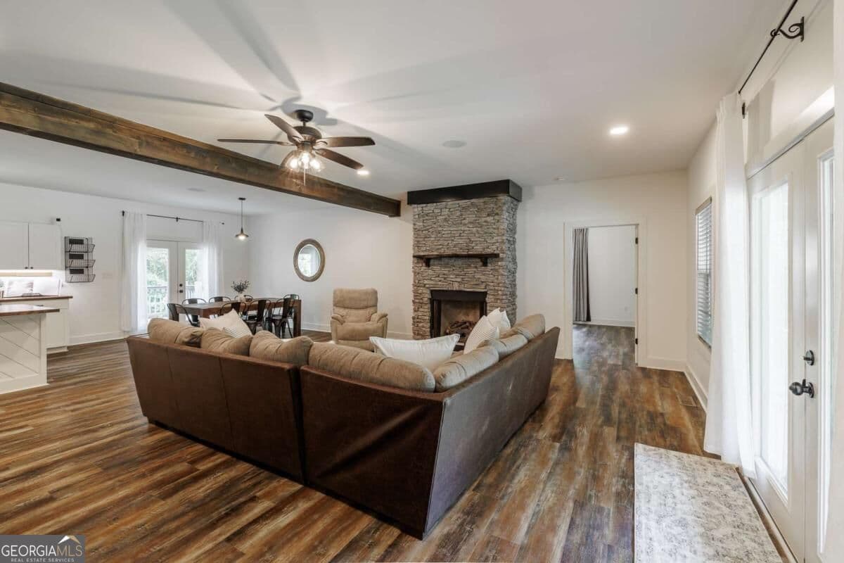 4 bedroom, 3 bathroom, 2,704 sq ft single family residence for sale at 930 James Holcomb Road, Hull, GA 30646 — photo 6