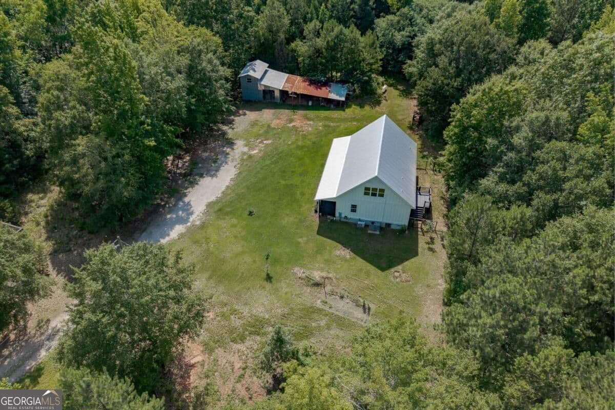 4 bedroom, 3 bathroom, 2,704 sq ft single family residence for sale at 930 James Holcomb Road, Hull, GA 30646