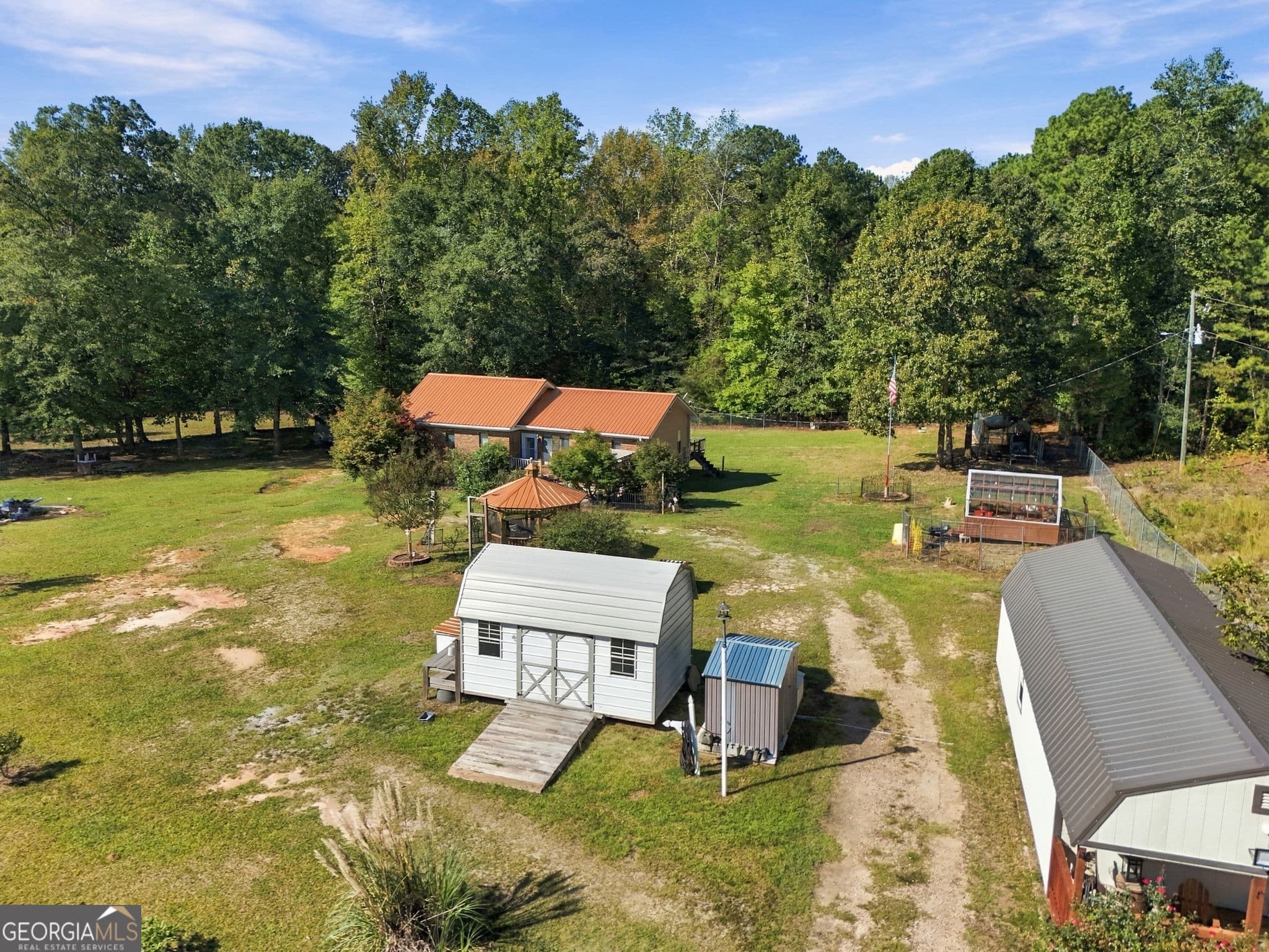 2 bedroom, 2 bathroom, 1,328 sq ft single family residence for sale at 525 Dean Road, Greenville, GA 30222 — photo 4
