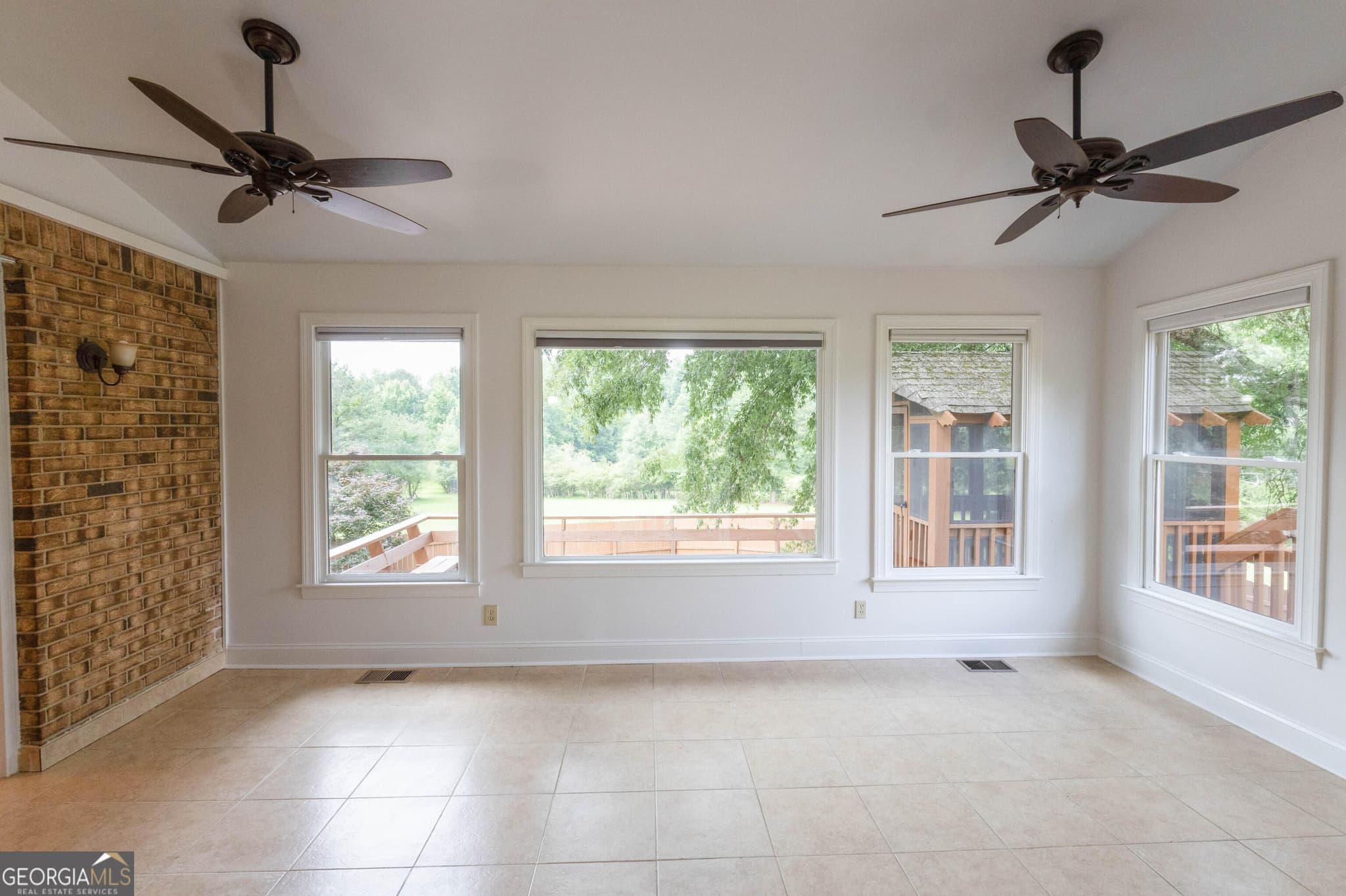 4 bedroom, 5 bathroom, 4,016 sq ft single family residence for sale at 744 Alcovy Way, Lawrenceville, GA 30043 — photo 9