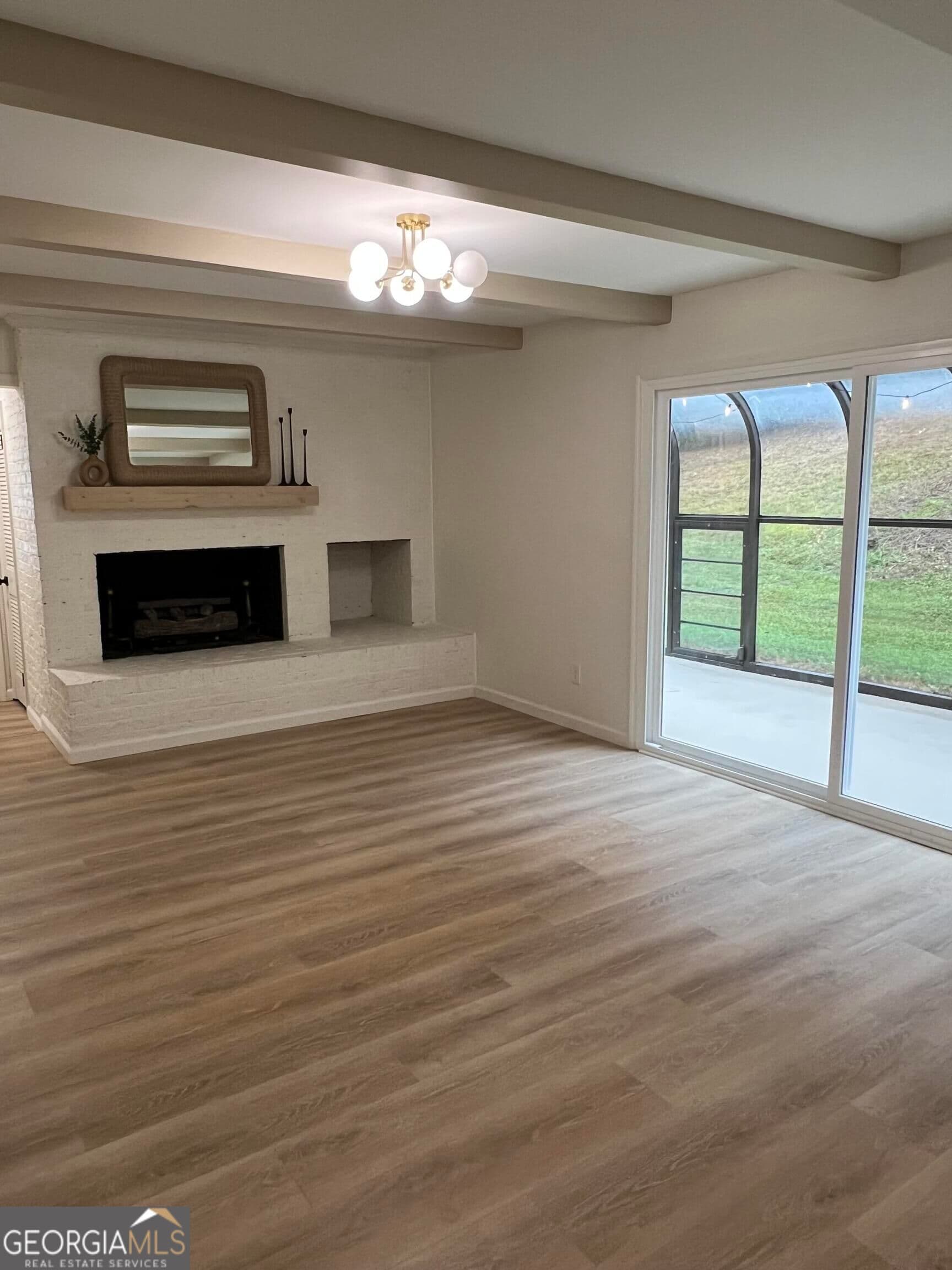 4 bedroom, 3.5 bathroom, 2,468 sq ft single family residence for sale at 203 Woodland Drive, Calhoun, GA 30701 — photo 8