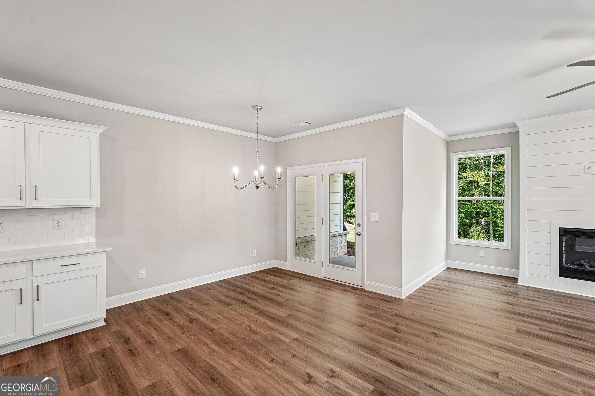 3 bedroom, 2.5 bathroom, 1,814 sq ft townhouse for sale at 4240 Cavalier Way, Duluth, GA 30097 — photo 7