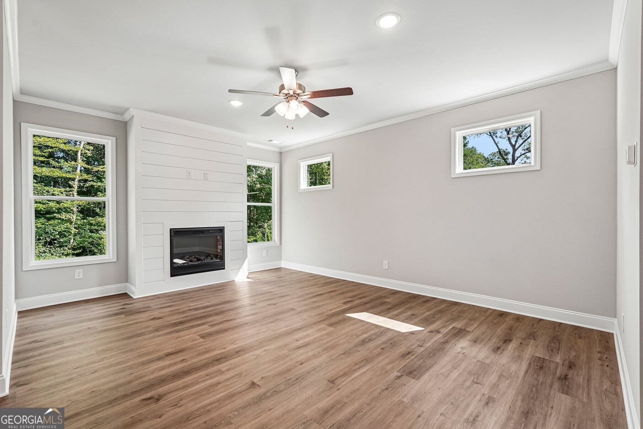 3 bedroom, 2.5 bathroom, 1,814 sq ft townhouse for sale at 4240 Cavalier Way, Duluth, GA 30097 — photo 9