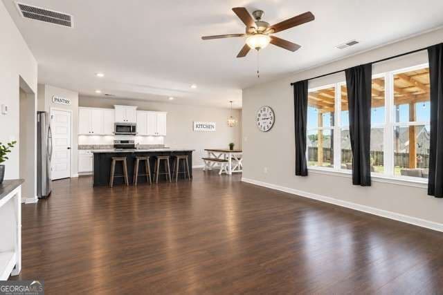 4 bedroom, 3 bathroom, 2,215 sq ft single family residence for sale at 1978 Waterside Circle, Bethlehem, GA 30620 — photo 6