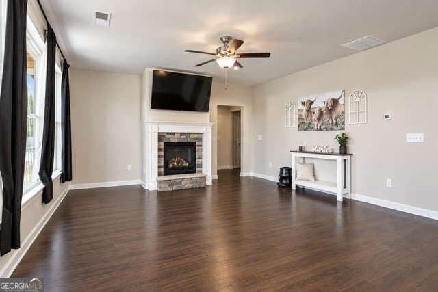 4 bedroom, 3 bathroom, 2,215 sq ft single family residence for sale at 1978 Waterside Circle, Bethlehem, GA 30620 — photo 8