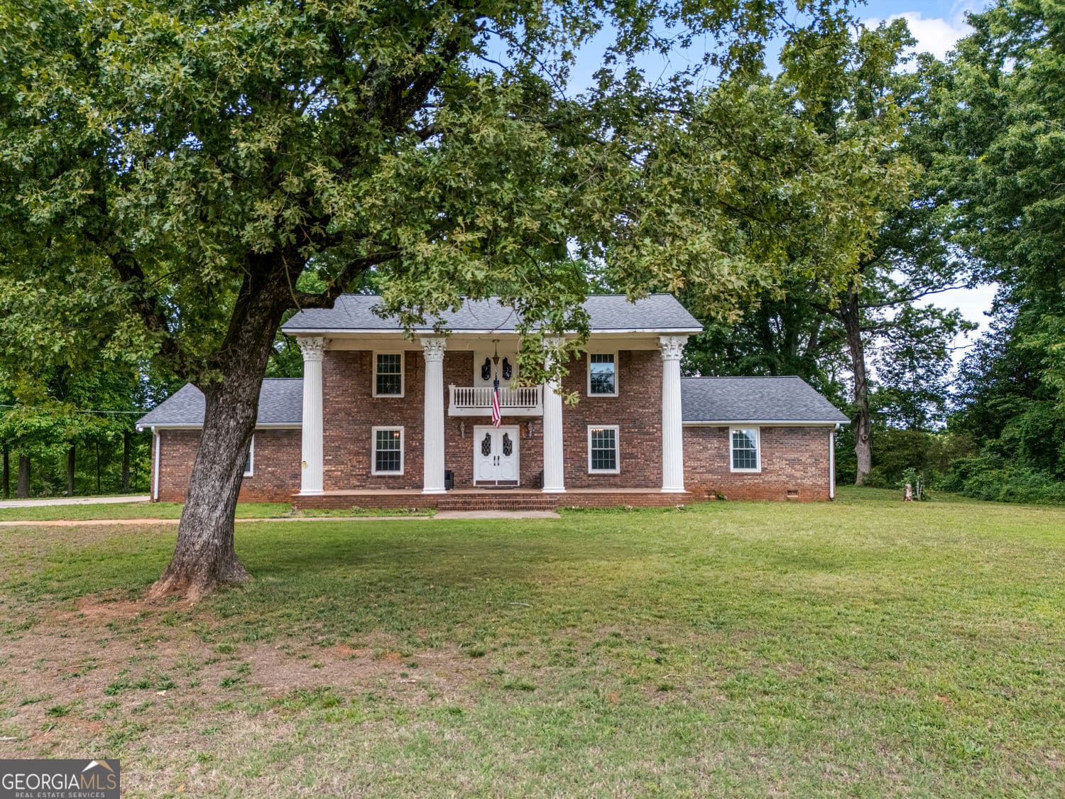 4 bedroom, 2.5 bathroom, 2,778 sq ft single family residence for sale at 451 Toms Creek Road, Martin, GA 30557