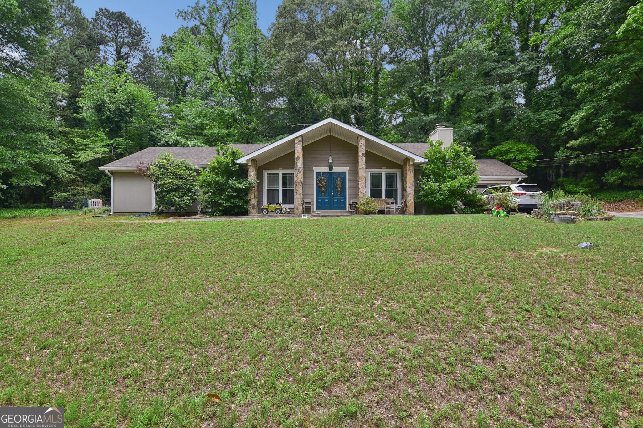 3 bedroom, 2 bathroom, 2,240 sq ft single family residence sold at 1888 Abbey Court, Conyers, GA 30012