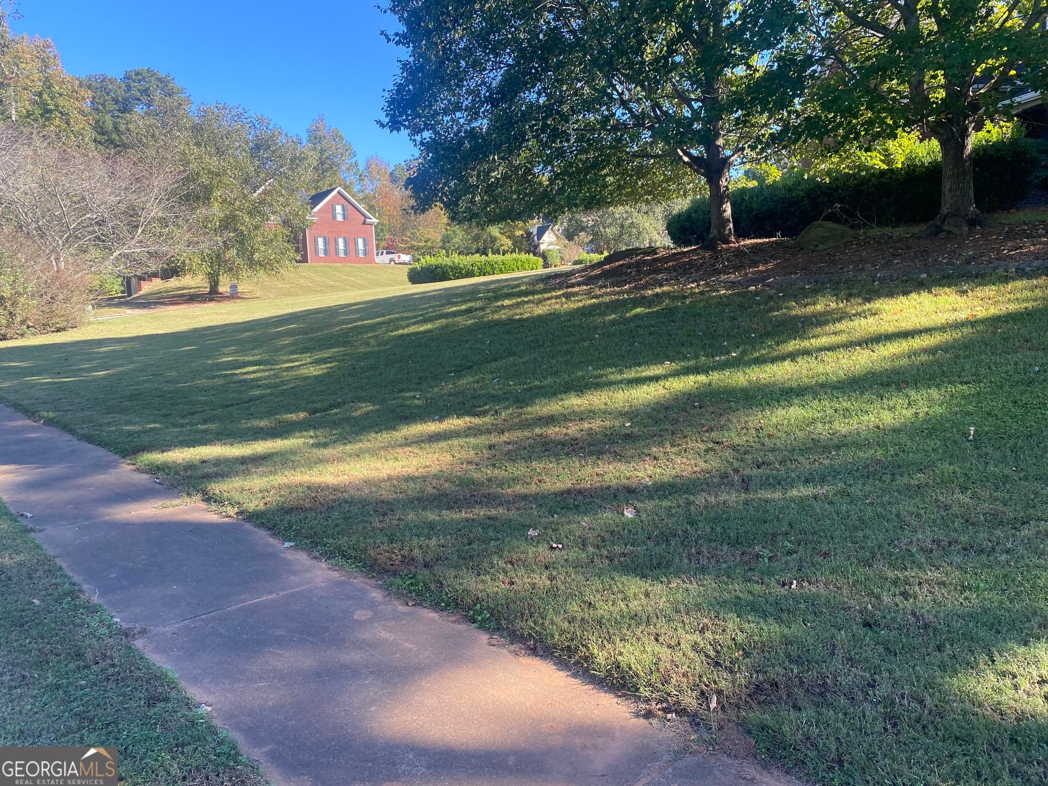 4 bedroom, 2.5 bathroom, 3,438 sq ft single family residence for sale at 7391 Cherry Blossom Way, Winston, GA 30187 — photo 4