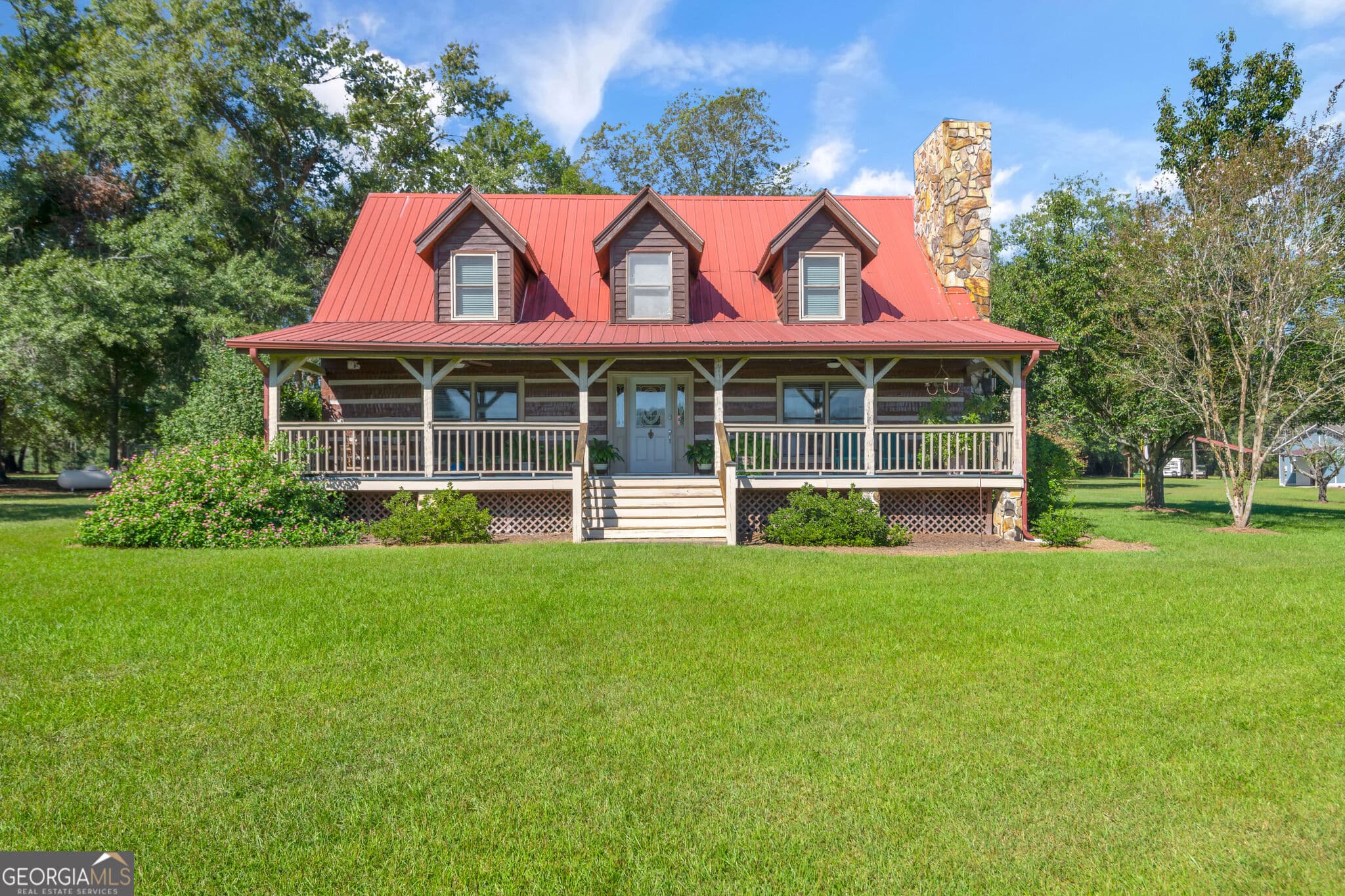 4 bedroom, 2.5 bathroom, 2,756 sq ft single family residence for sale at 555 Lem Lanier Road, Nevils, GA 31321