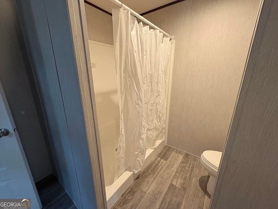 5 bedroom, 3 bathroom, 2,136 sq ft manufactured home,single family residence for sale at 97 Trinity Court, Royston, GA 30662 — photo 7