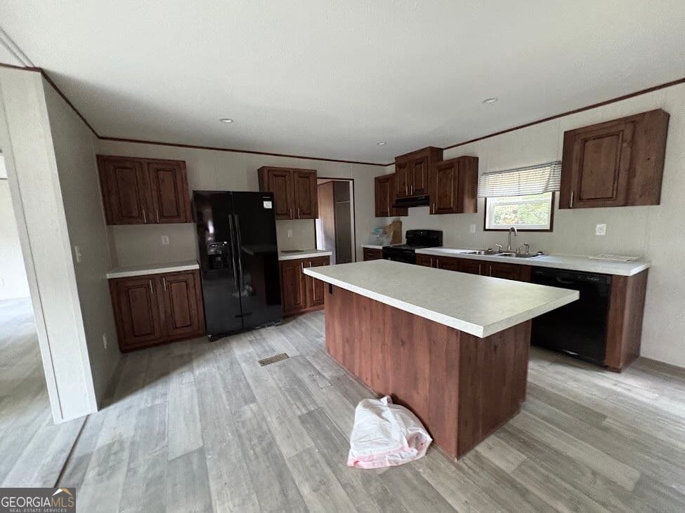 5 bedroom, 3 bathroom, 2,136 sq ft manufactured home,single family residence for sale at 97 Trinity Court, Royston, GA 30662 — photo 5