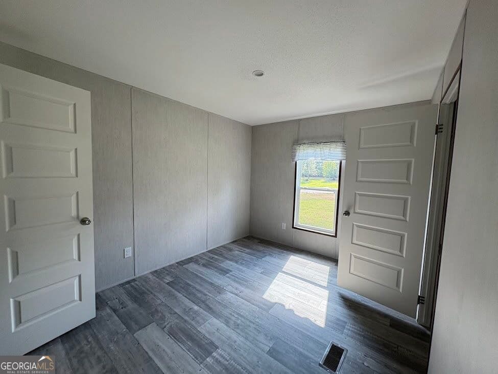 5 bedroom, 3 bathroom, 2,136 sq ft manufactured home,single family residence for sale at 97 Trinity Court, Royston, GA 30662 — photo 9