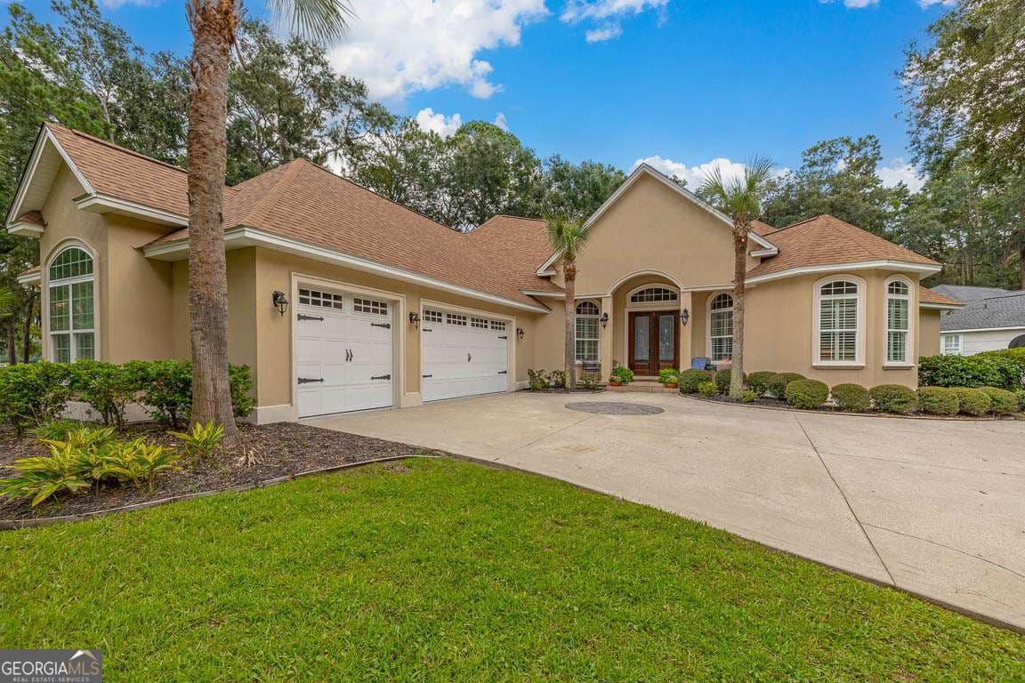 4 bedroom, 3.5 bathroom, 3,352 sq ft single family residence for sale at 180 Rice Mill, St. Simons, GA 31522 — photo 2