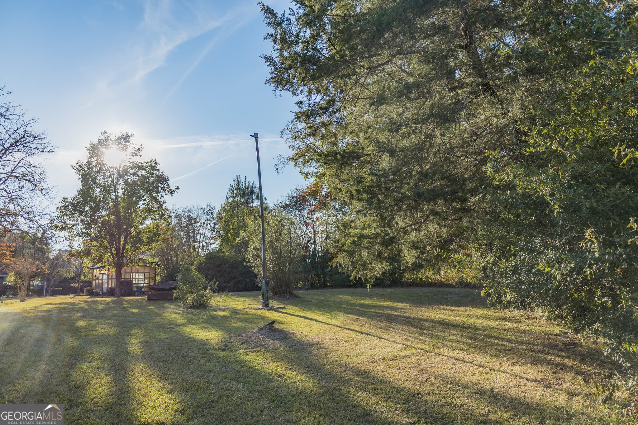 3 bedroom, 2 bathroom, 1,812 sq ft single family residence for sale at 341 Azalea Avenue, Millen, GA 30442 — photo 5
