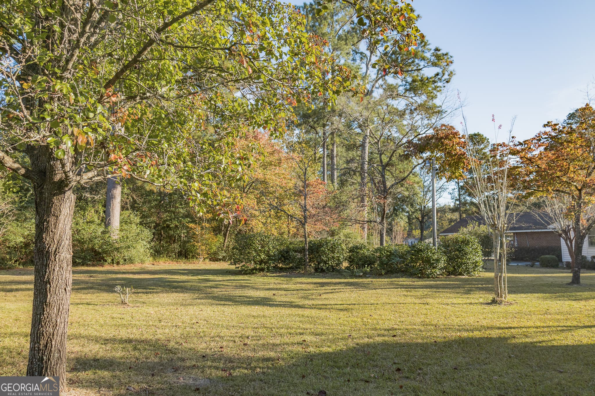 3 bedroom, 2 bathroom, 1,812 sq ft single family residence for sale at 341 Azalea Avenue, Millen, GA 30442 — photo 8