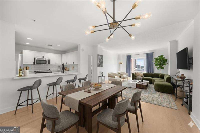 1 bedroom, 1.5 bathroom, 1,012 sq ft condominium for sale at 3475 Oak Valley Road 410, Atlanta, GA 30326 — photo 4
