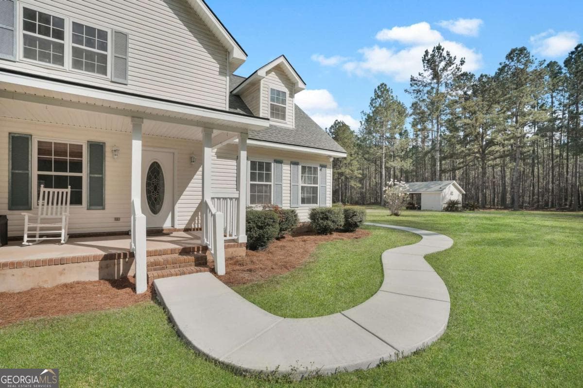 5 bedroom, 2.5 bathroom single family residence for sale at 548 Sand Hill Road, Brooklet, GA 30415 — photo 2
