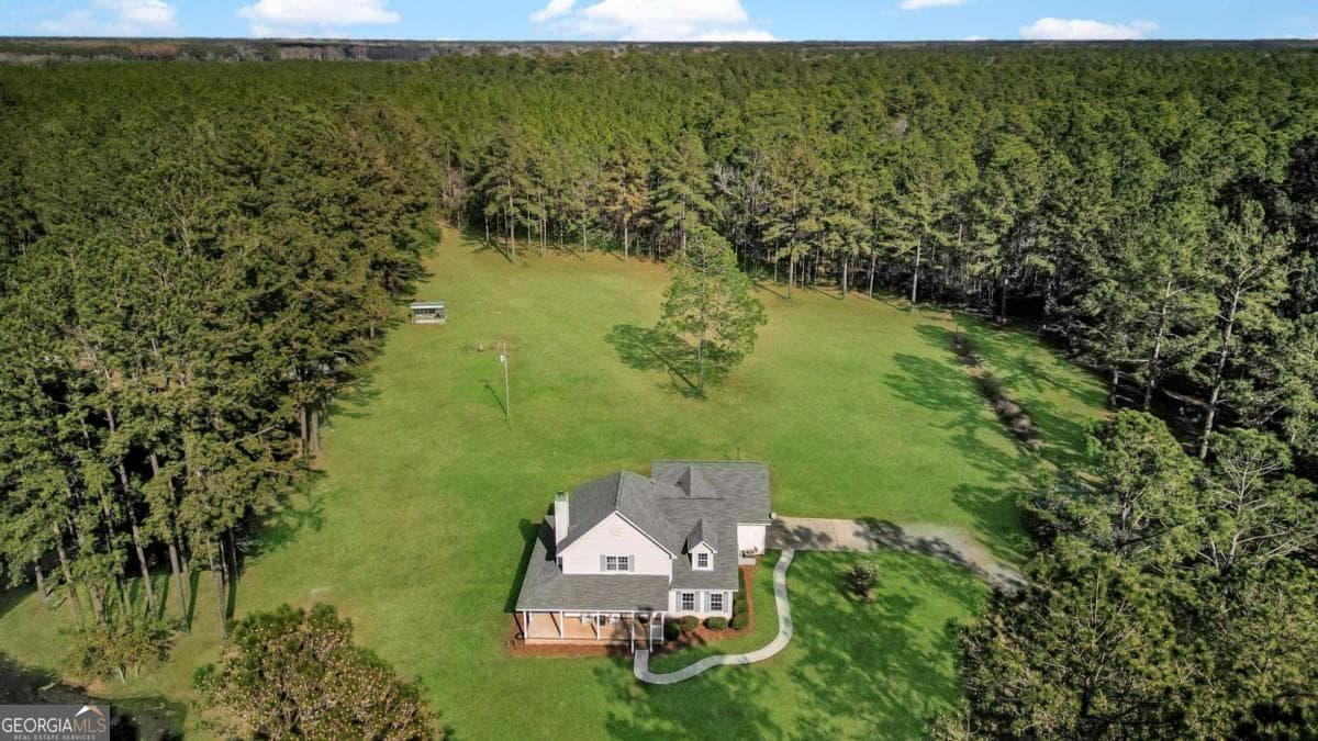 5 bedroom, 2.5 bathroom single family residence for sale at 548 Sand Hill Road, Brooklet, GA 30415 — photo 5