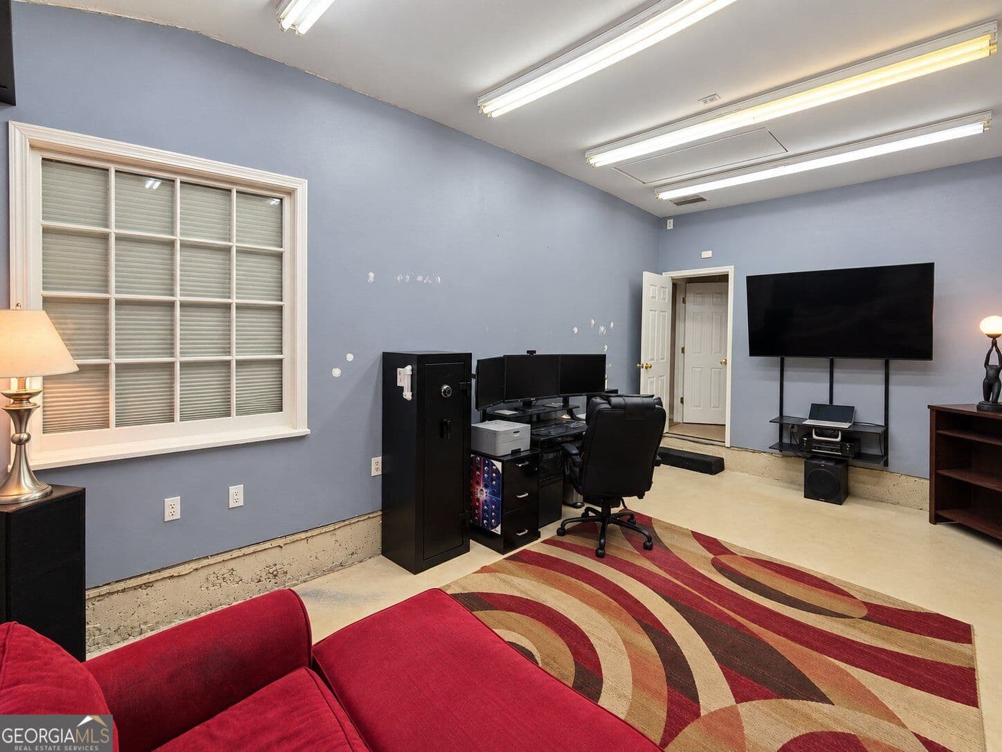 4 bedroom, 2.5 bathroom, 2,530 sq ft single family residence for sale at 1064 Bellaire Court, Lawrenceville, GA 30043 — photo 10