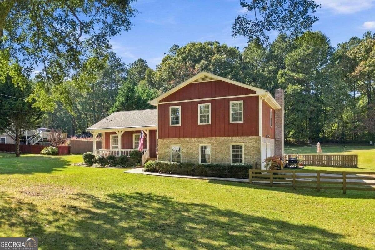 4 bedroom, 2 bathroom, 2,076 sq ft single family residence for sale at 49 Lakeview Drive, Villa Rica, GA 30180 — photo 1 of 46
