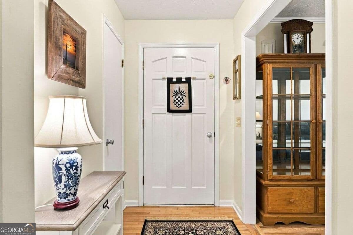 4 bedroom, 2 bathroom, 2,076 sq ft single family residence for sale at 49 Lakeview Drive, Villa Rica, GA 30180 — photo 5
