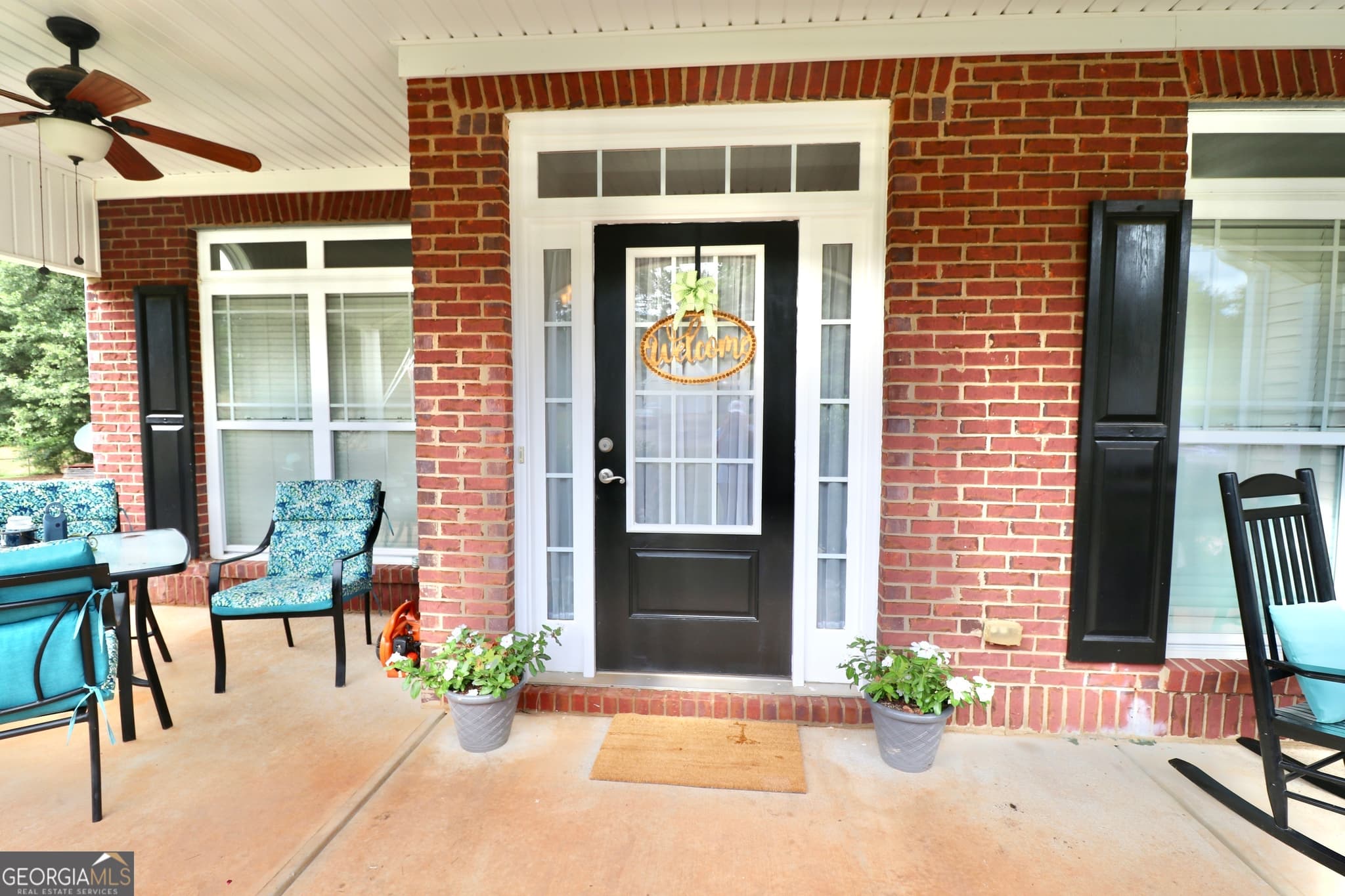 4 bedroom, 3 bathroom, 2,056 sq ft single family residence for sale at 190 Roundtree Way, Williamson, GA 30292 — photo 8