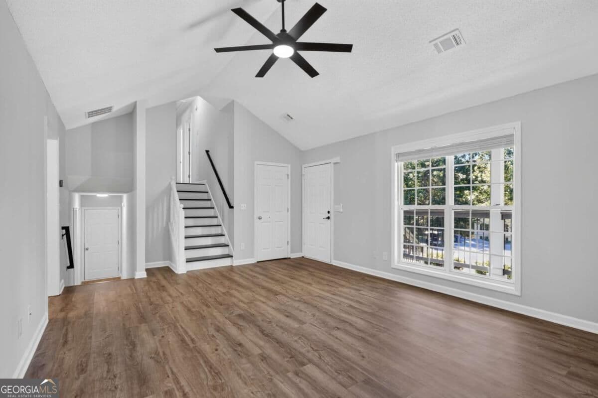 4 bedroom, 3 bathroom, 1,395 sq ft single family residence for sale at 2032 Emerald Pointe Drive, Winder, GA 30680 — photo 7