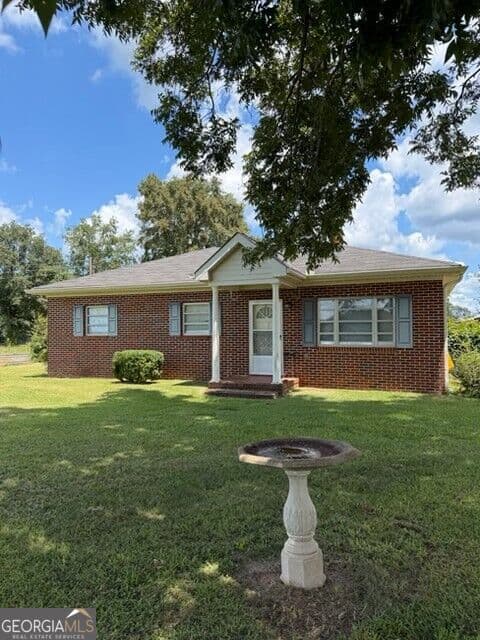 3 bedroom, 1 bathroom, 1,120 sq ft single family residence for rent at 3051 Greensboro Highway, Watkinsville, GA 30677 for $1,600 a month