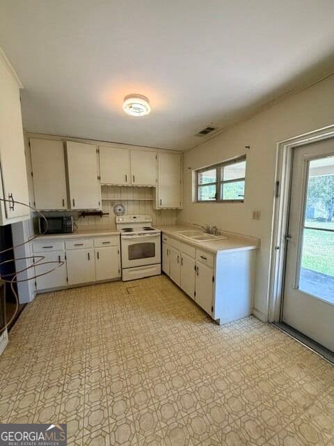 3 bedroom, 1 bathroom, 1,120 sq ft single family residence for rent at 3051 Greensboro Highway, Watkinsville, GA 30677 for $1,600 a month — photo 8