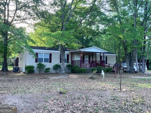 3 bedroom, 2 bathroom, 1,248 sq ft manufactured home,single family residence for sale at 3195 Henderson Grove Road, Sandersville, GA 31082 — photo 3