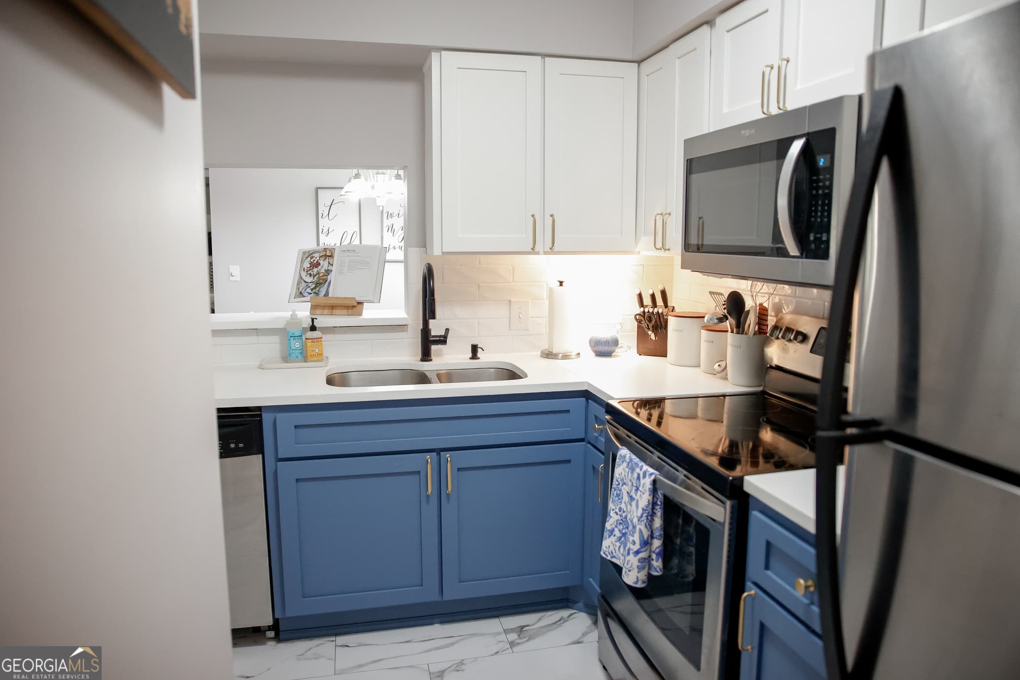 2 bedroom, 2 bathroom, 1,261 sq ft condominium for sale at 12300 Apache Avenue 921, Savannah, GA 31419 — photo 7