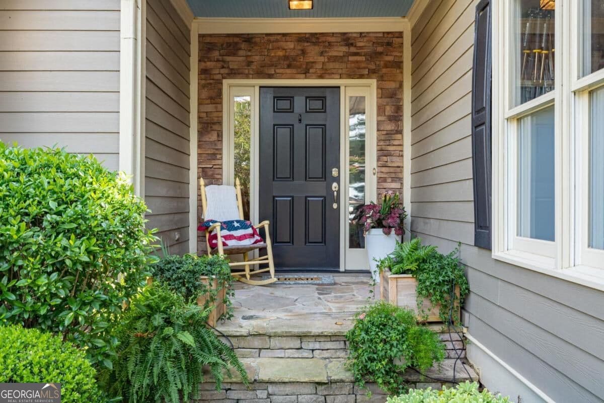 4 bedroom, 4 bathroom, 3,500 sq ft townhouse for sale at 1602 Vintage Club Drive, Greensboro, GA 30642 — photo 6