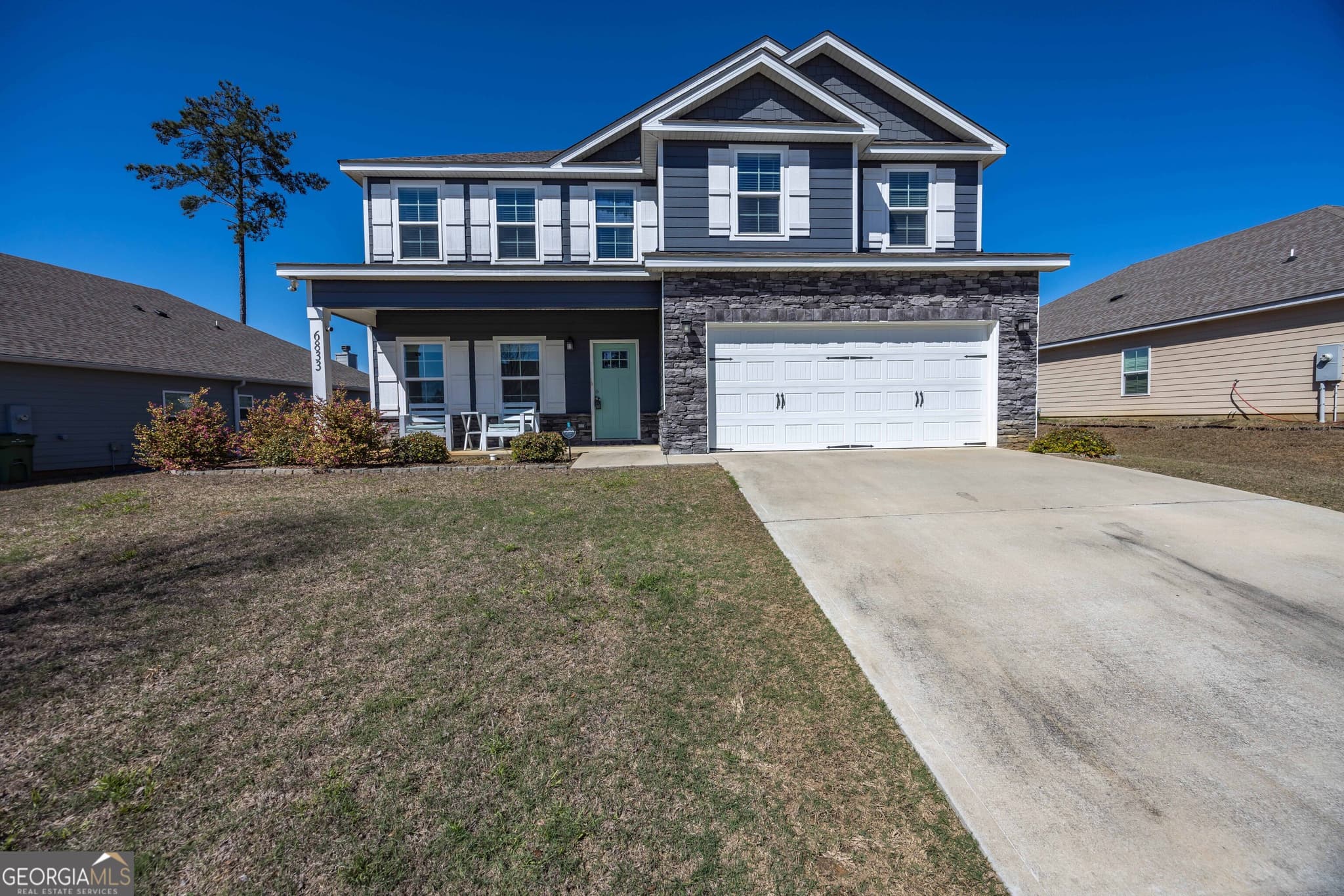 4 bedroom, 2.5 bathroom, 2,334 sq ft single family residence sold at 6833 Omaha Drive, Midland, GA 31820