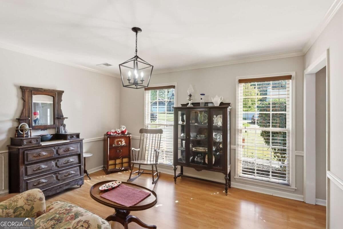 3 bedroom, 2.5 bathroom, 2,064 sq ft single family residence for sale at 166 Knollwood Drive, Marietta, GA 30064 — photo 5