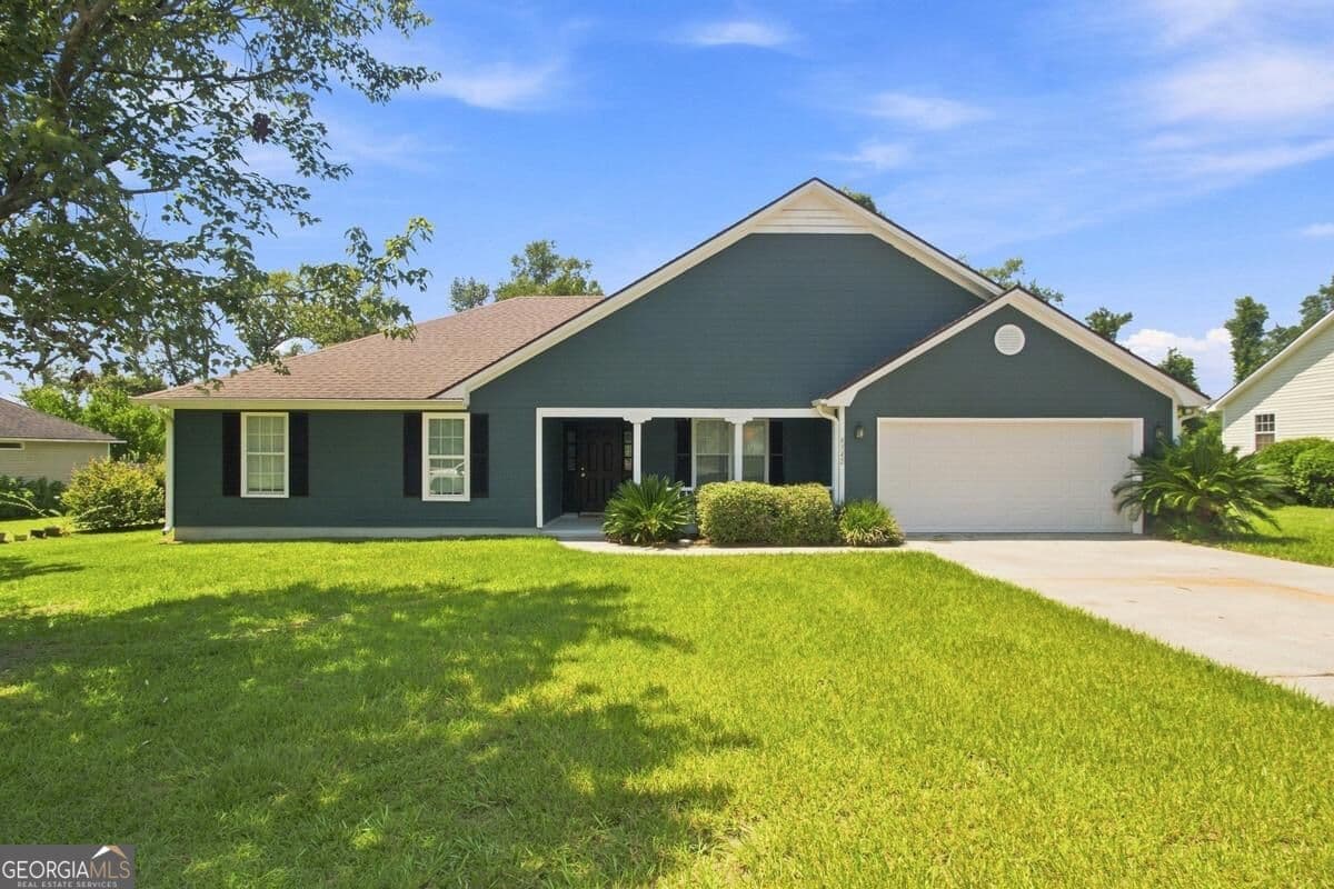 4 bedroom, 2 bathroom single family residence for sale at 4342 Hampton Drive, Valdosta, GA 31605
