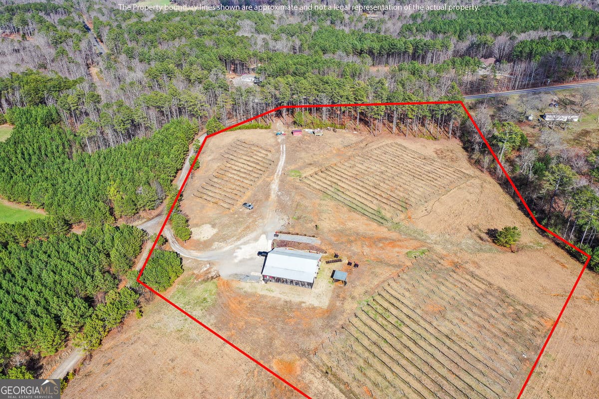 1 bedroom, 2.5 bathroom, 3,348 sq ft single family residence for sale at 119 Inland 2 Drive, Talking Rock, GA 30175 — photo 3