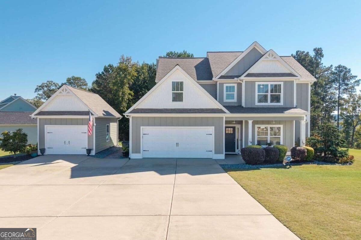 4 bedroom, 2.5 bathroom, 2,420 sq ft single family residence for sale at 403 Lloyd Street, Monticello, GA 31064