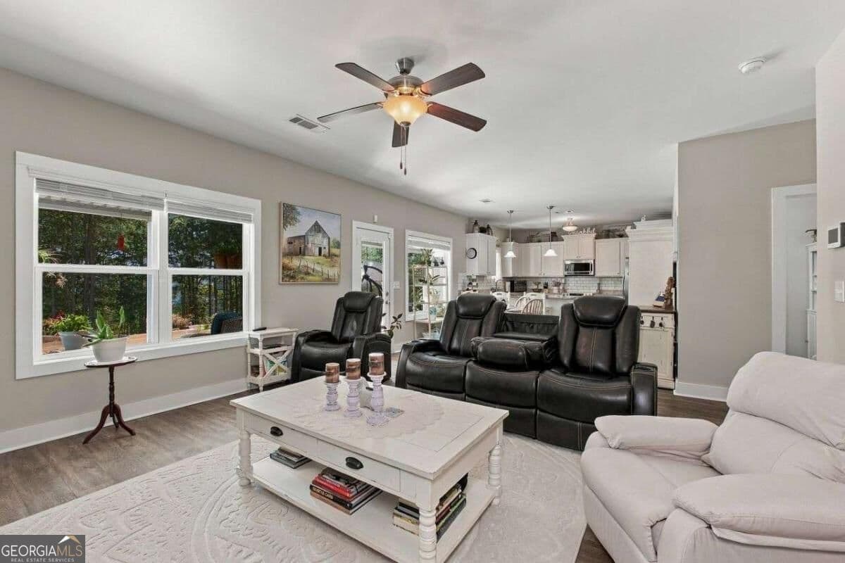 4 bedroom, 2.5 bathroom, 2,420 sq ft single family residence for sale at 403 Lloyd Street, Monticello, GA 31064 — photo 9