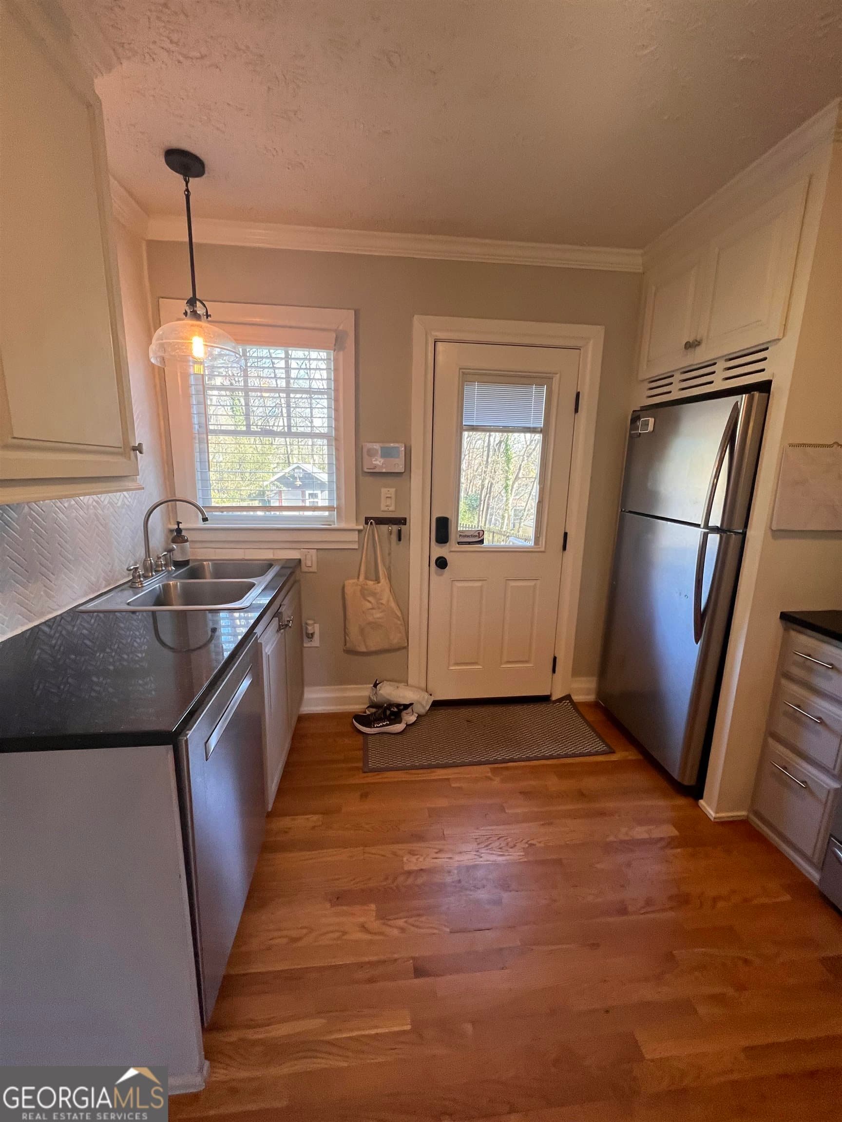 2 bedroom, 1 bathroom, 1,102 sq ft single family residence for rent at 630 Glenwood Place, Atlanta, GA 30316 for $2,900 a month — photo 9