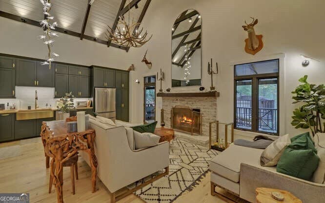 3 bedroom, 3 bathroom, 2,916 sq ft single family residence for sale at 7670 Hiawassee Wilderness Trail, Hiawassee, GA 30546 — photo 6