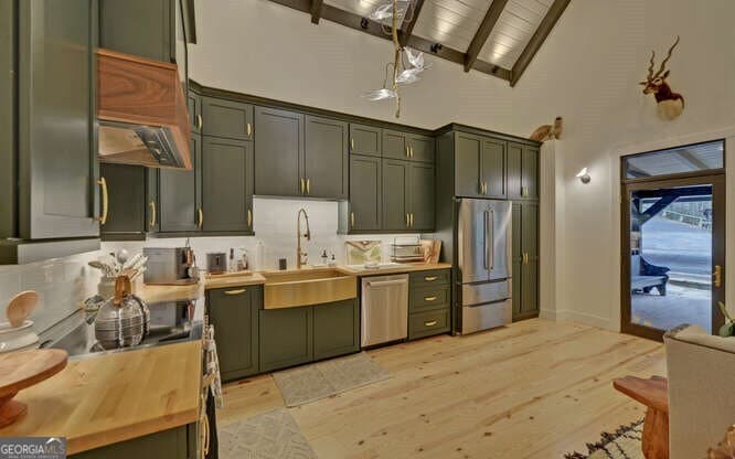 3 bedroom, 3 bathroom, 2,916 sq ft single family residence for sale at 7670 Hiawassee Wilderness Trail, Hiawassee, GA 30546 — photo 10