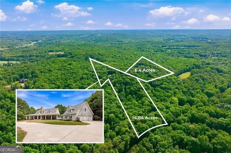4 bedroom, 4.5 bathroom, 7,821 sq ft single family residence for sale at 4264 Joe Chandler Road, Gillsville, GA 30543 — photo 3