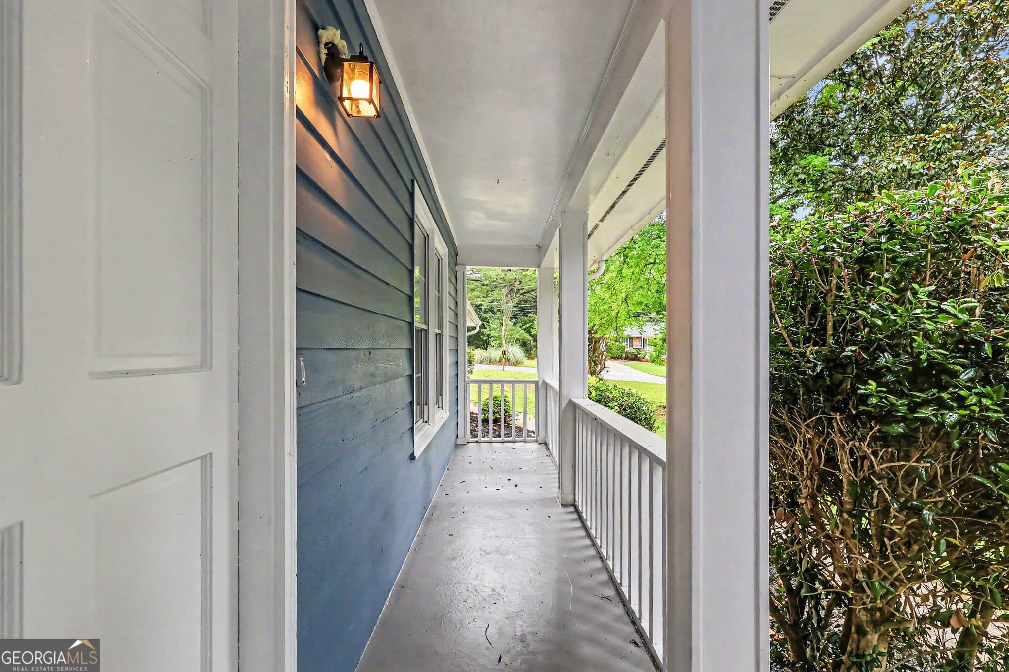 5 bedroom, 3 bathroom, 2,393 sq ft single family residence for sale at 3348 Goldenchain Drive, Lithonia, GA 30038 — photo 3