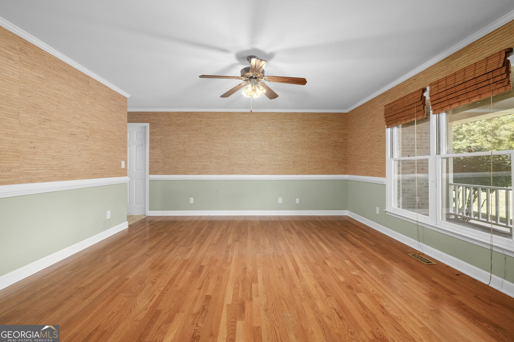 5 bedroom, 4.5 bathroom, 3,854 sq ft single family residence for sale at 337 Elder Drive, Jefferson, GA 30549 — photo 9